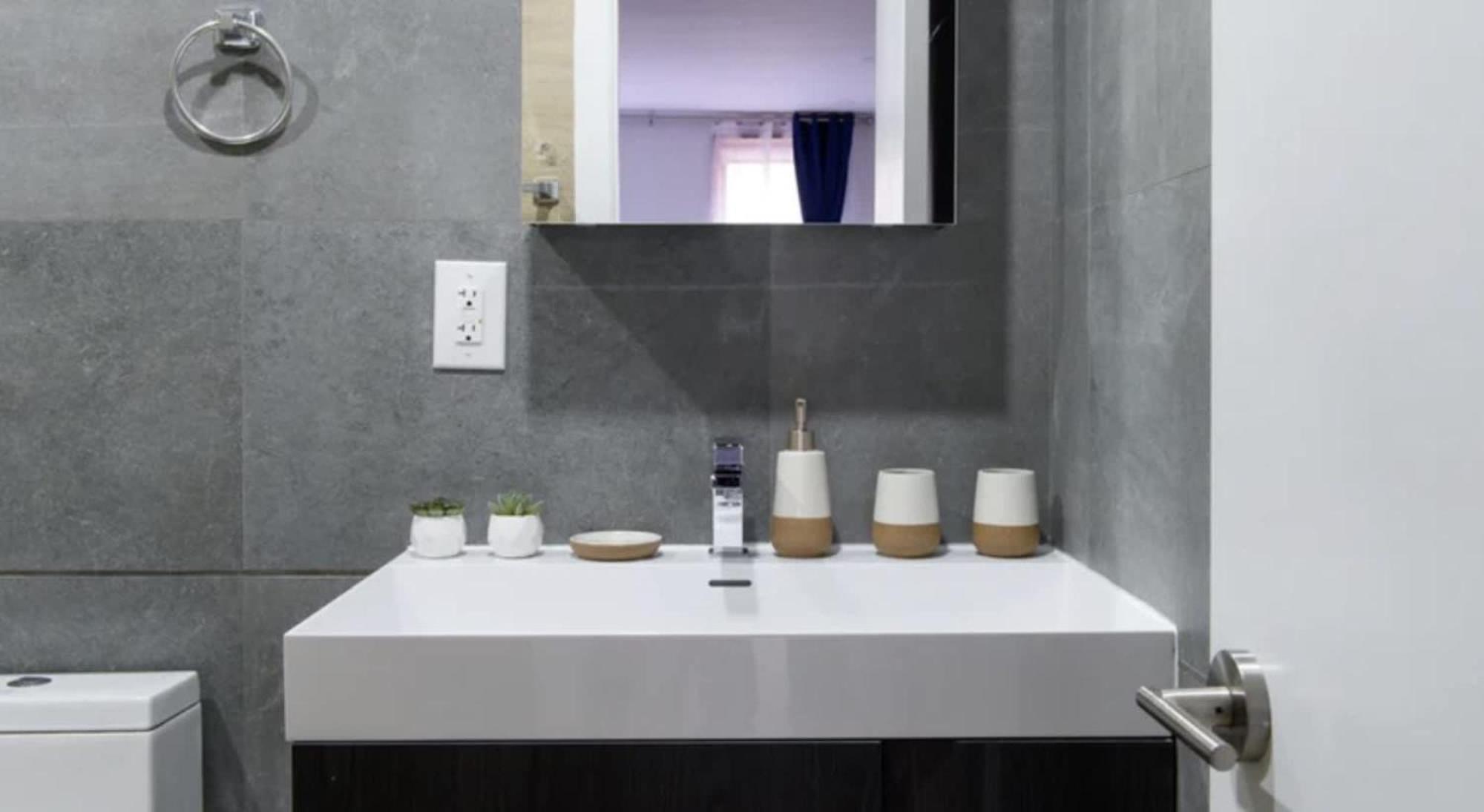 Apartment 1597-14 New Renovated Rime Ues - W D