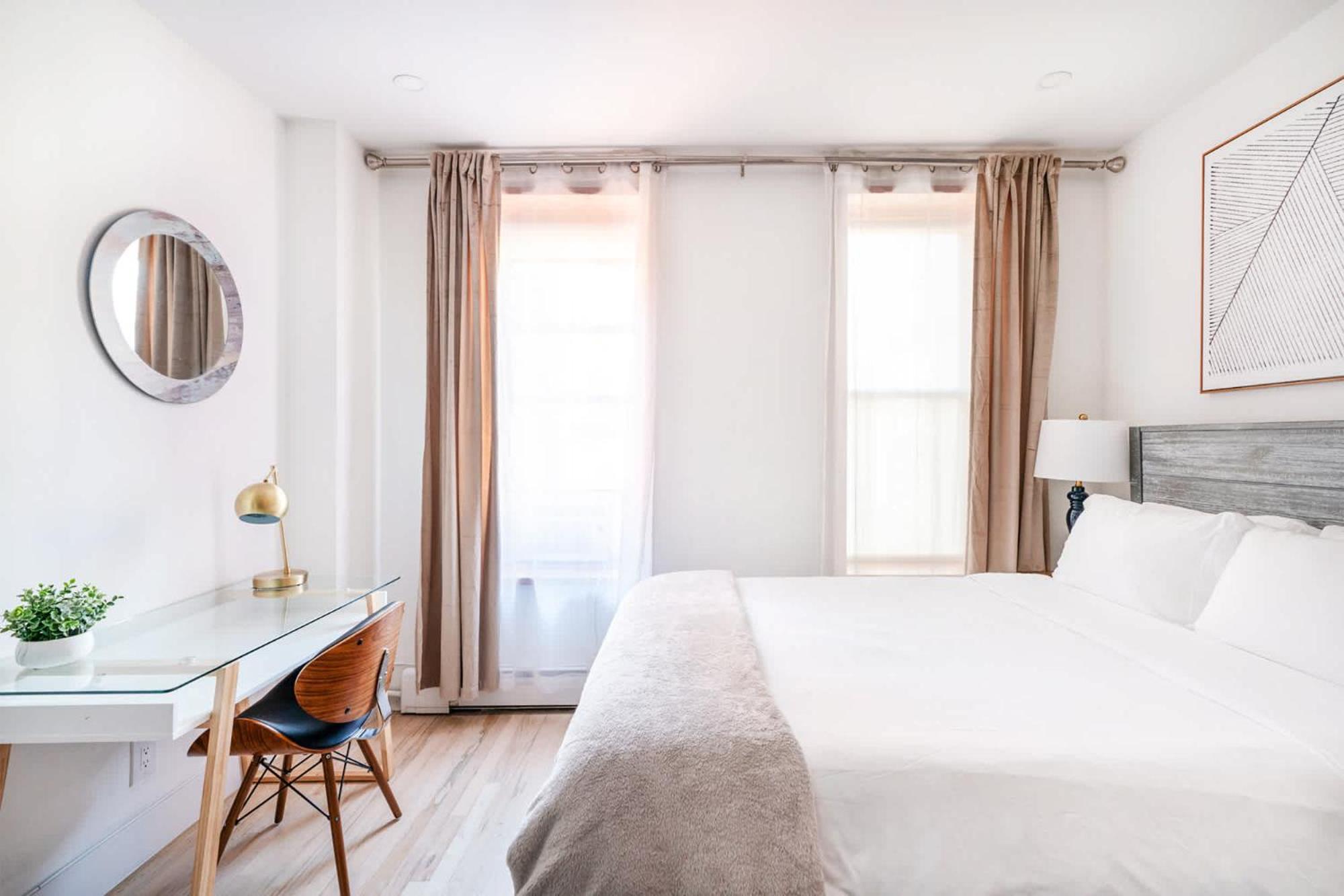 1597-14 New Renovated Rime Ues - W D