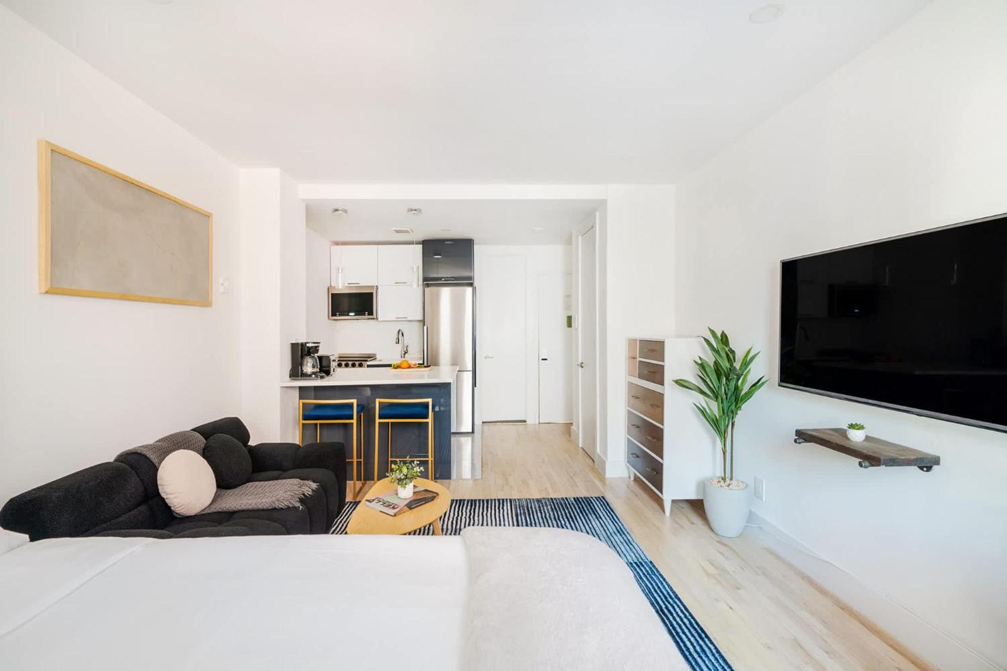 1597-14 New Renovated Rime Ues - W D Appartamento